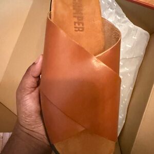BNIB Camper Mens Tan Leather Sandals US11 Eu 44